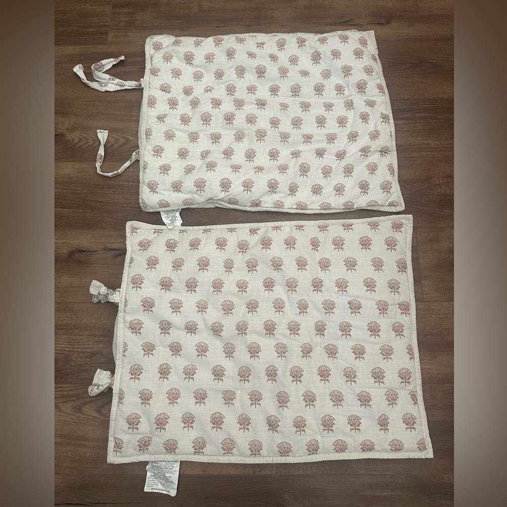 Studio McGee-Threshold Lofty Cotton Slub Woodblock Print Floral Shams